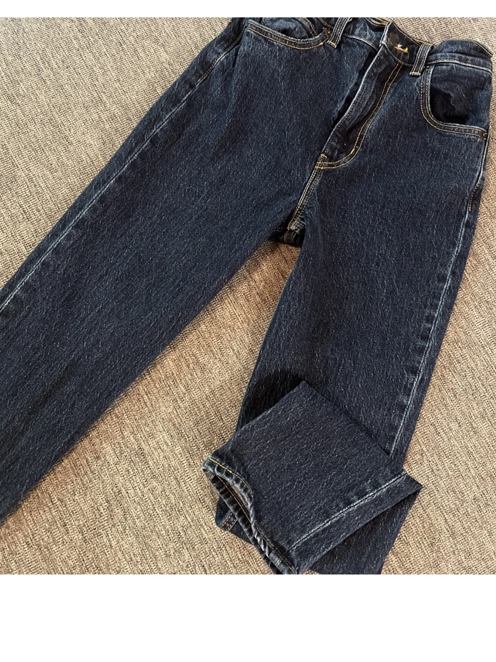 Levi's Premium 70s High Slim Straight Jeans Size 23  (24) Dark Wash
